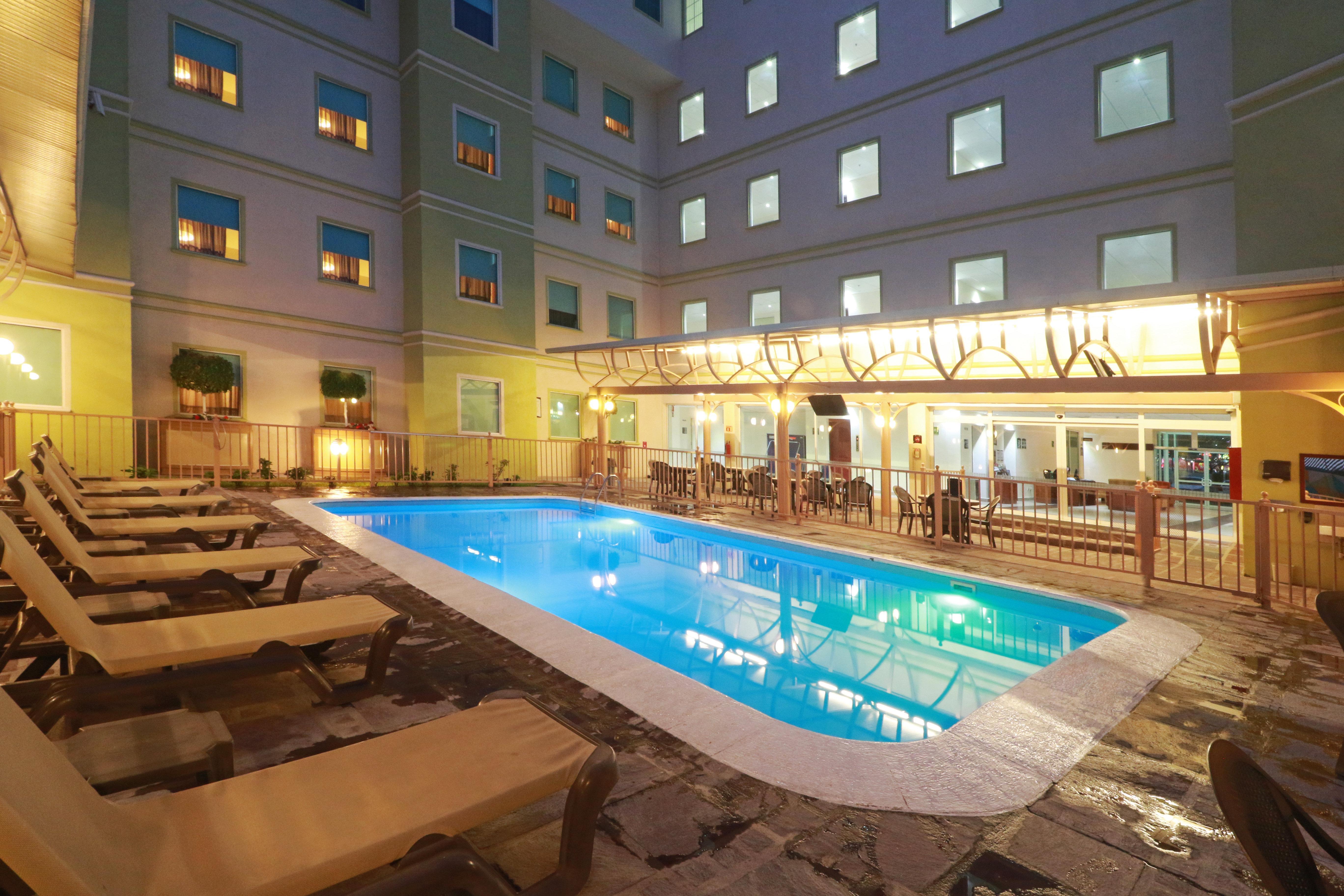 Staybridge Suites Queretaro By Ihg El Salitre Exterior photo