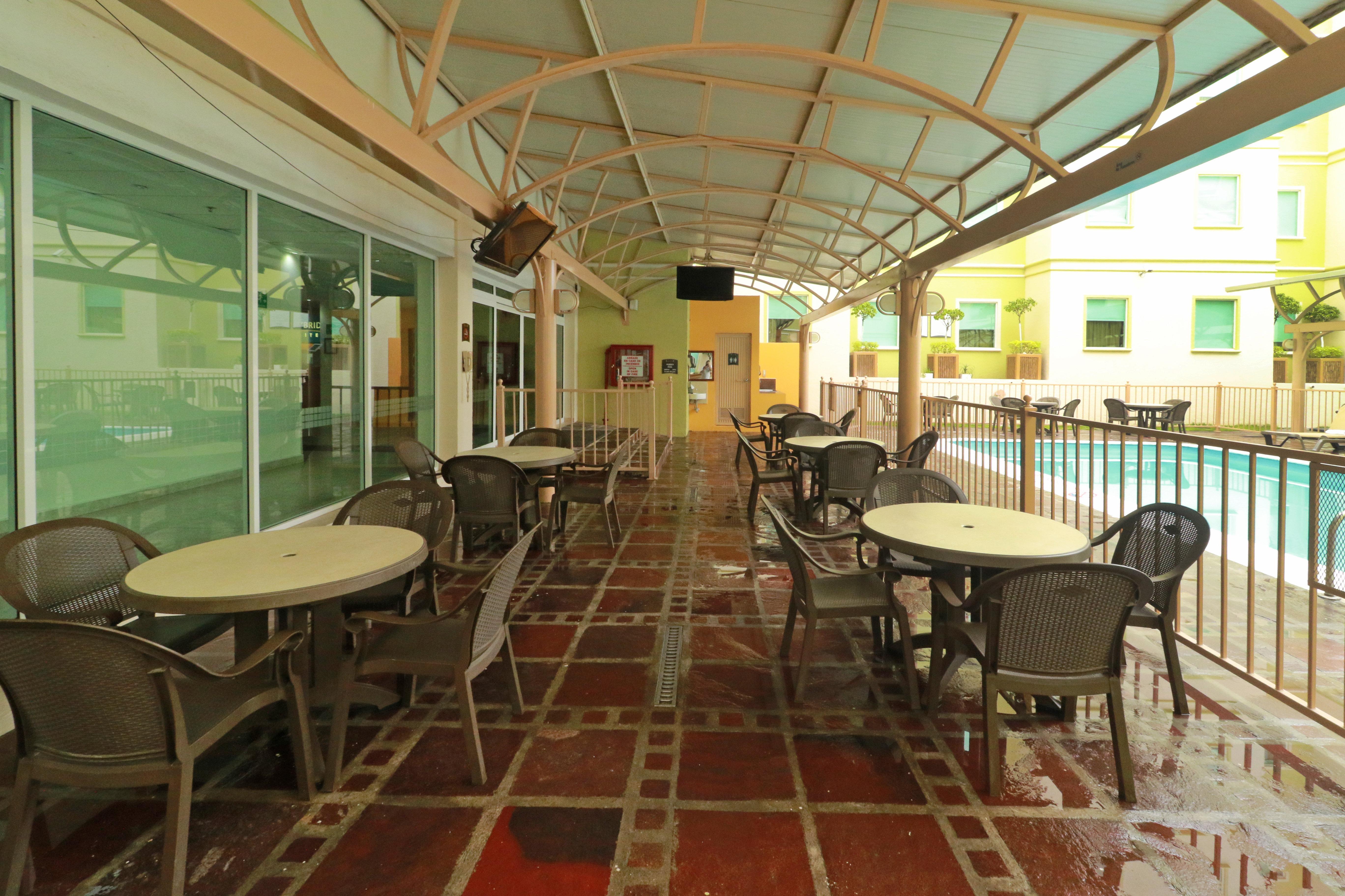 Staybridge Suites Queretaro By Ihg El Salitre Exterior photo